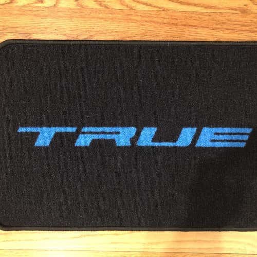NEW True Hockey Skate Mat