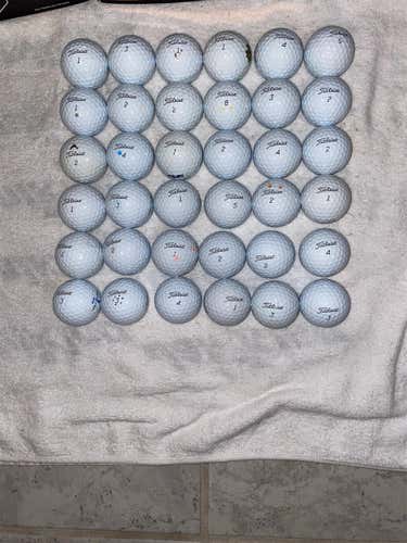 White Used Titleist Pro V1 36 Pack (3 Dozen) Balls