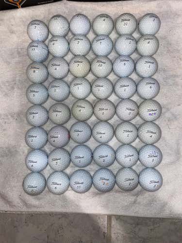 (48)White Used Titleist Pro V1 48 Pack (4 Dozen) Balls