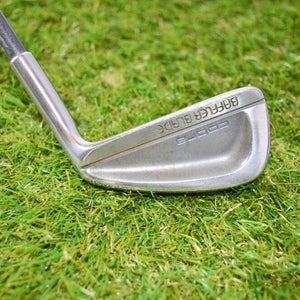 Cobra	Baffler Blade	5 Iron	Right Handed 	37.25"	Graphite 	Seniors	New Grip