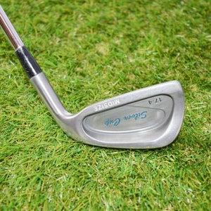 Mizuno	Silver Cup	3 Iron	Right Handed 	39.25"	Steel 	Stiff	New Grip