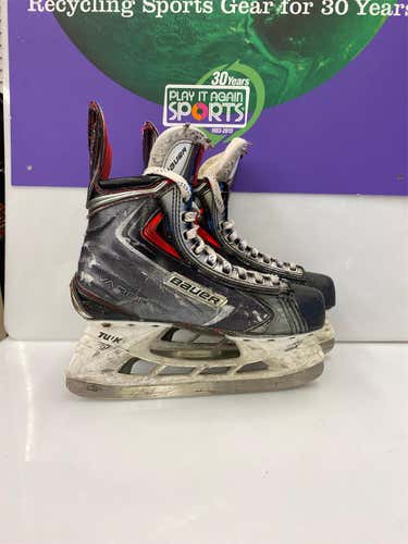 Junior Bauer Vapor APX2 Regular Width  Size 5 Hockey Skates