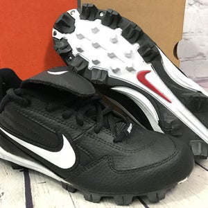 Nike Women’s MCS LowTop Softball Cleats Size 4.5 Athletic Shoes Black/White NEW