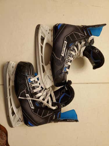 Used Youth Bauer Nexus 7000 Hockey Skates Size 5