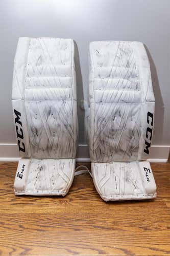 White Used Senior 32" CCM Extreme flex 4.9 Goalie Leg Pads