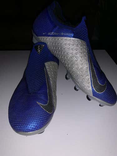 Blue Used Men's Size 8.5 (Women's 9.5) Turf Cleats Nike Phantom Vision Elite Cleats