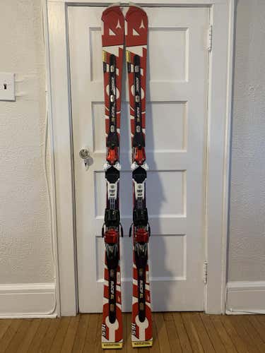 Used Atomic Race SL Skis