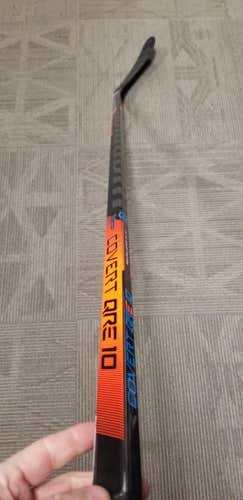 New Intermediate Warrior Right Handed Covert QRE 10 Hockey Stick W28 Gallagher curve 63 flex