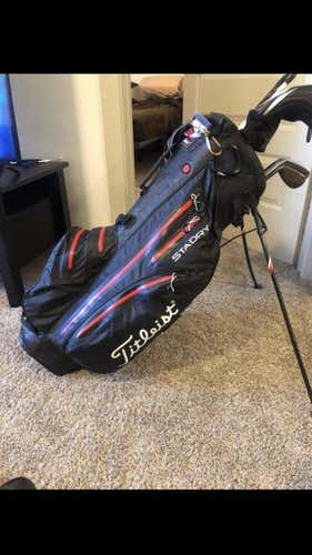 Titleist STADRY Waterproof Golf Bag + Rangefinde