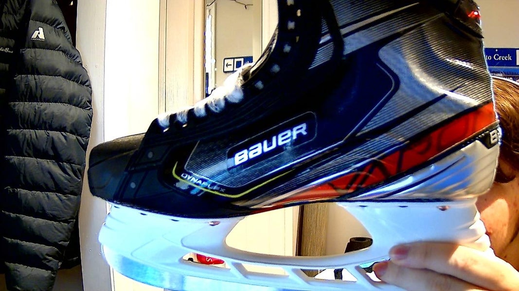 New Senior Bauer Vapor 2X Pro Hockey Skates Regular Width Size 11