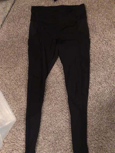 Lululemon Size 6 Women’s Black Leggings With Pockets On Side