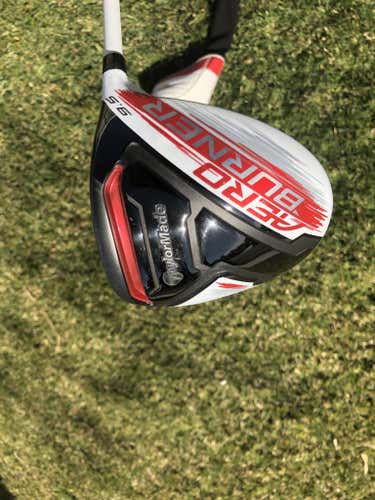 Used Men's TaylorMade Right Handed AeroBurner TP Driver Stiff Flex 9.5 Loft