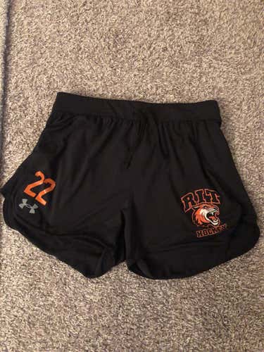 Nike RIT Hockey Shorts Women’s Medium