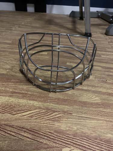 Goalie certified cat eye cage