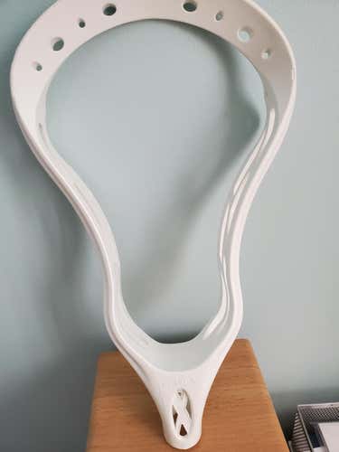 Revo X White Used Defense Warrior Unstrung Revo X Head