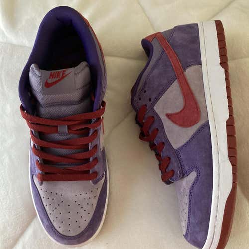 Nike Plum Dunks sz 10.5
