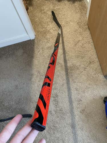 Used Senior Bauer Left Hand Vapor FlyLite Hockey Stick Toe Pattern