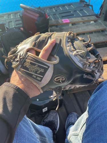 Black Adult Catcher's Heart of the Hide 33" Baseball Glove