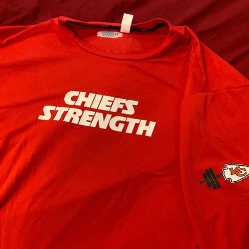 Kansas City “Chiefs Strength” Team Issued Used Locker Room Red Adult XL Long Sleeve.