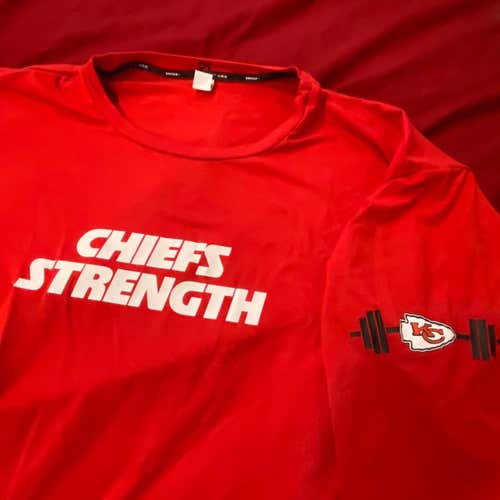 Kansas City “Chiefs Strength” Team Issued Used Locker Room Red Adult XXL Long Sleeve Shirt