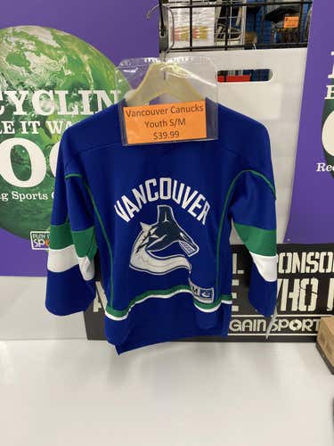 Vancouver Canuck Used Youth Small / Medium Other Jersey