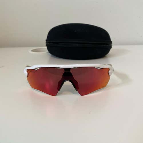 Oakly Radar EV Prizm Field sunglasses- all white frame