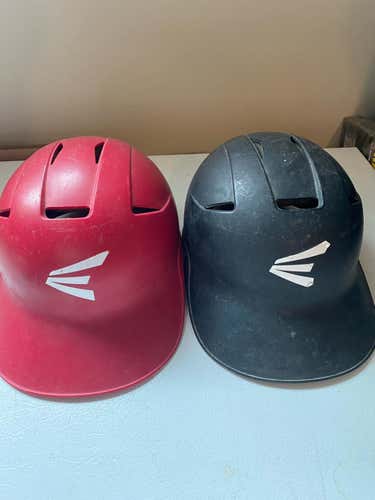 Easton ccx grip skull cap, black and red. Also includes all star sun visor size 6 7/8-7 1/4