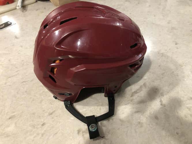 Pro Stock Maroon Medium CCM Tacks 710 Helmet