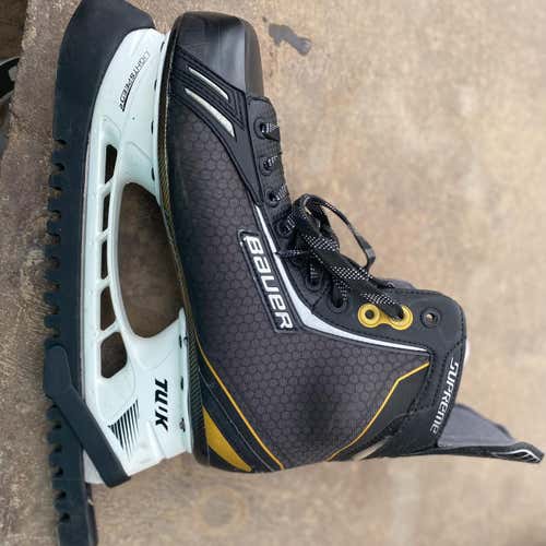 Senior Bauer Supreme One.6 Extra Wide Width Pro Stock Size 9.5 Hockey Skates
