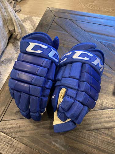 Vancouver Canucks Pro Stock Gloves CCM HG97 14" Pro Stock Gloves
