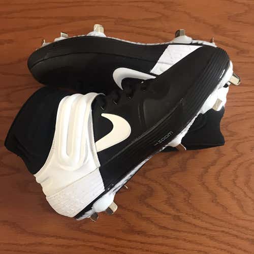 Size 9 Nike Alpha Huarache Elite 2 Baseball Cleats