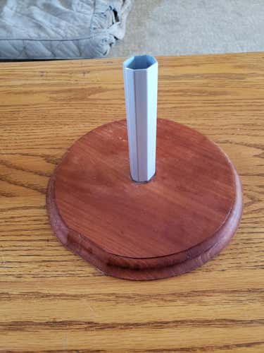Lacrosse Head Display Stand - Cherry Base