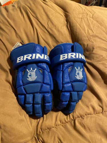 Blue Used Player's Brine King Superlight II 13" Lacrosse Gloves