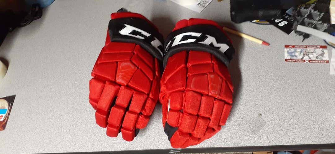 Carolina CCM HGTK Gloves 14" Pro Stock