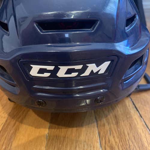 New Pro Stock Navy Large CCM Resistance 300 Helmet