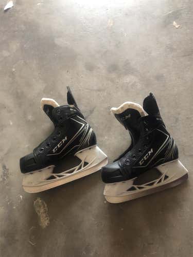 Youth CCM Size 12 Hockey Skates