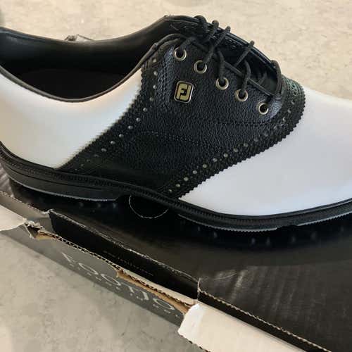 White Men's Size 11 (Women's 12) Footjoy Golf Shoes