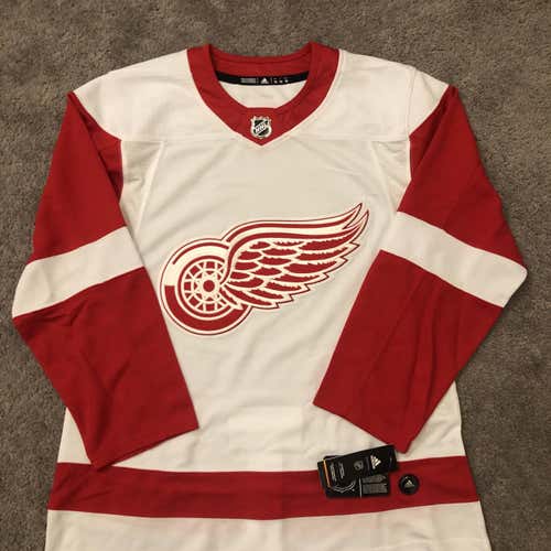 Adidas Detroit Red Wings Jersey Size 56