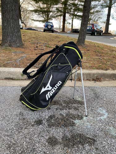 Used Mizuno Stand Golf Bag