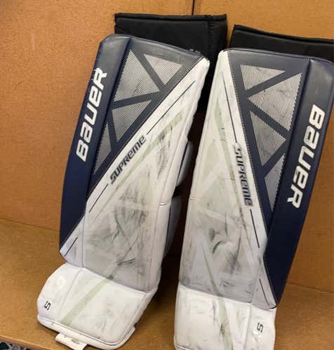 Bauer Used Junior 27" Goalie Leg Pads