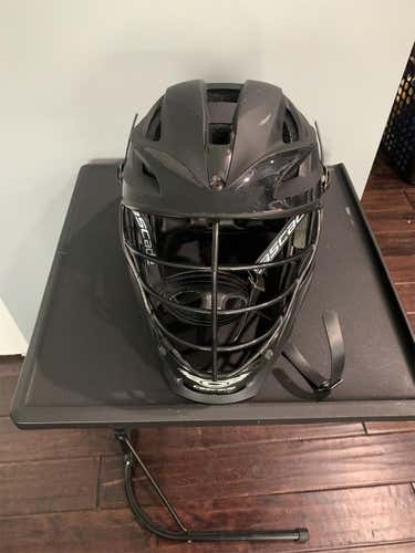 Black Adult Player's Cascade S Helmet