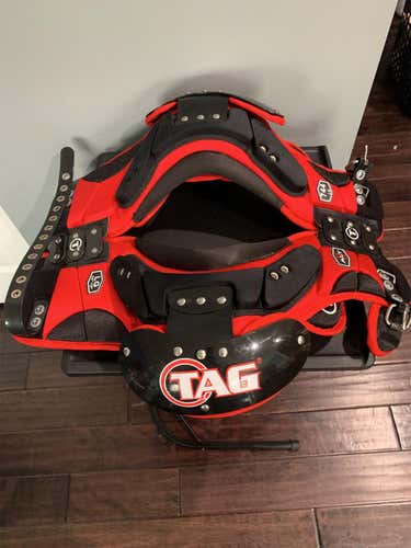 New Large Other Shoulder Pads