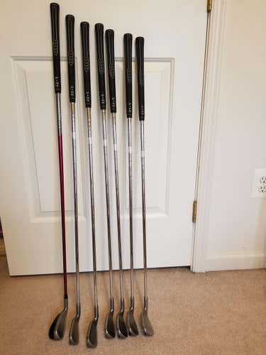 Used Ping G15 irons with G15 4 hybrid.  Steel shaft in the irons.. graphite in the hybrid