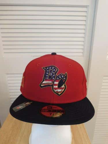 NWS Lakewood Blueclaws 2019 4th of July New Era 59fifty Hat 7 1/4 MLB