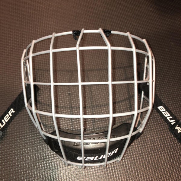 Used Senior Small Bauer Profile II Facemask Full Cage