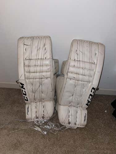 White Senior 31+1" CCM Eflex 2 860 Goalie Leg Pads