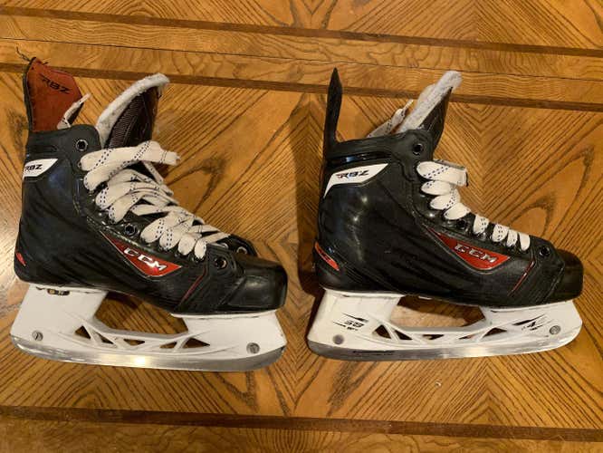 Used Senior CCM RBZ Hockey Skates Regular Width Size 8.5