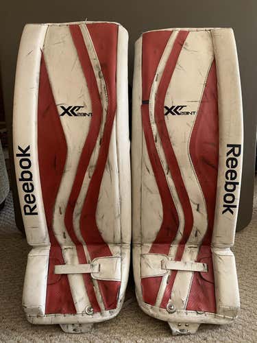 White Used Junior 31" Reebok XLT28 Goalie Leg Pads Pro Stock