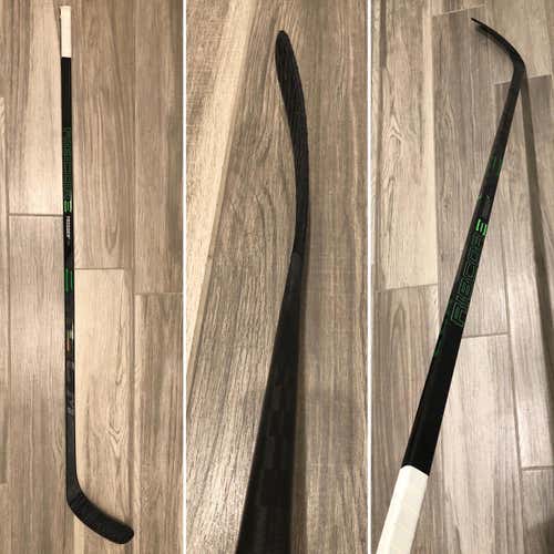 CCM Ribcor Trigger 5 Pro - RH P88 75 Flex