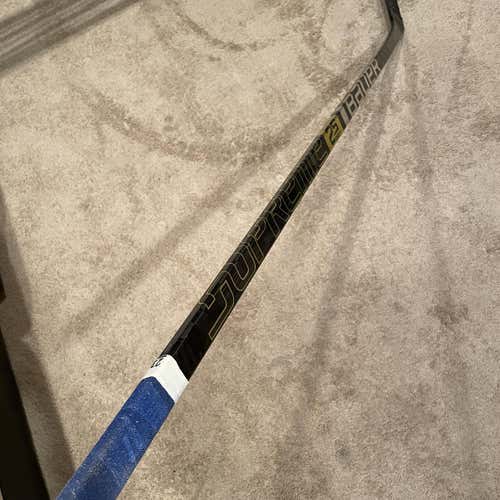 Senior Left Hand Supreme 2S Pro Mid Pattern  Hockey Stick